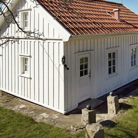 5 Person Holiday Home In Str Mstad Strömstad Екстериор снимка