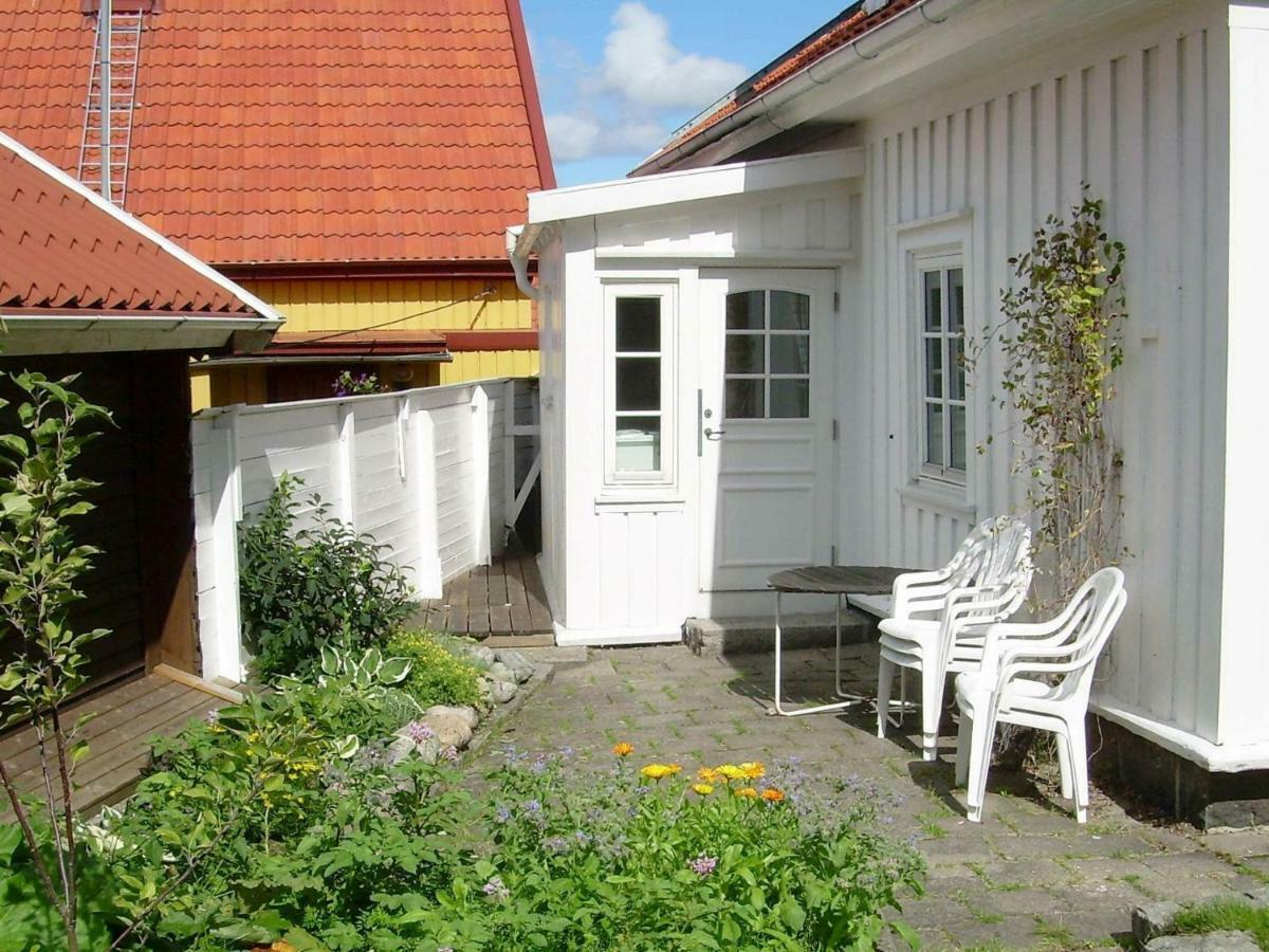 5 Person Holiday Home In Str Mstad Strömstad Екстериор снимка